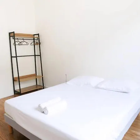 Parenthese A Apartment